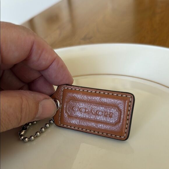 Coach leather fob - Picture 1 of 2